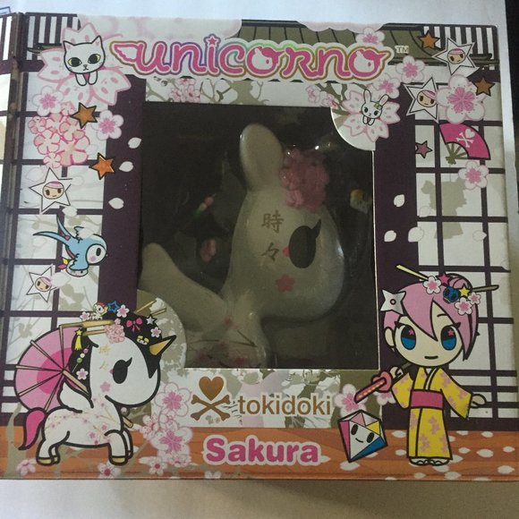 NEW Convention Exclusive Large Tokidoki Unicorno Sakura 10'' Figure - Picture 1 of 12